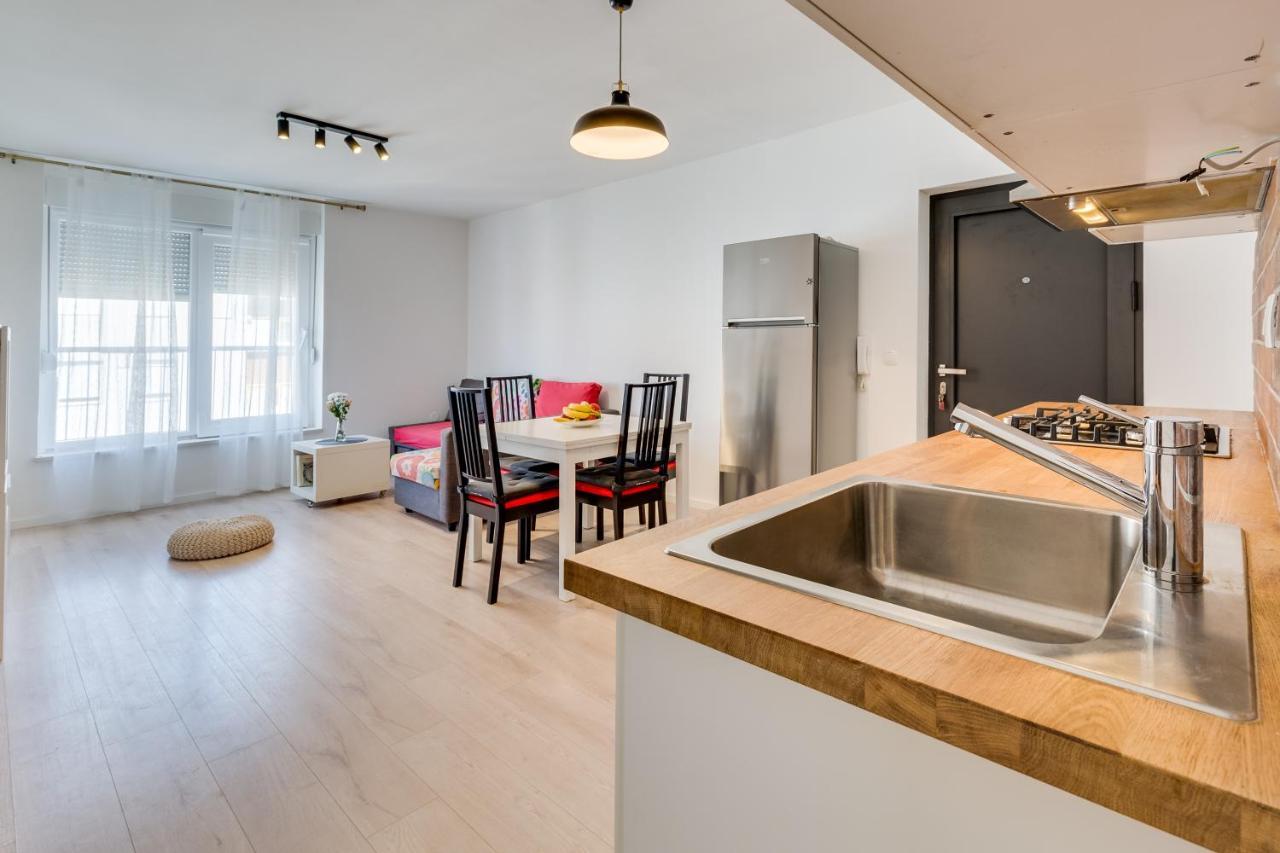 Radost Apartment 扎达尔 外观 照片
